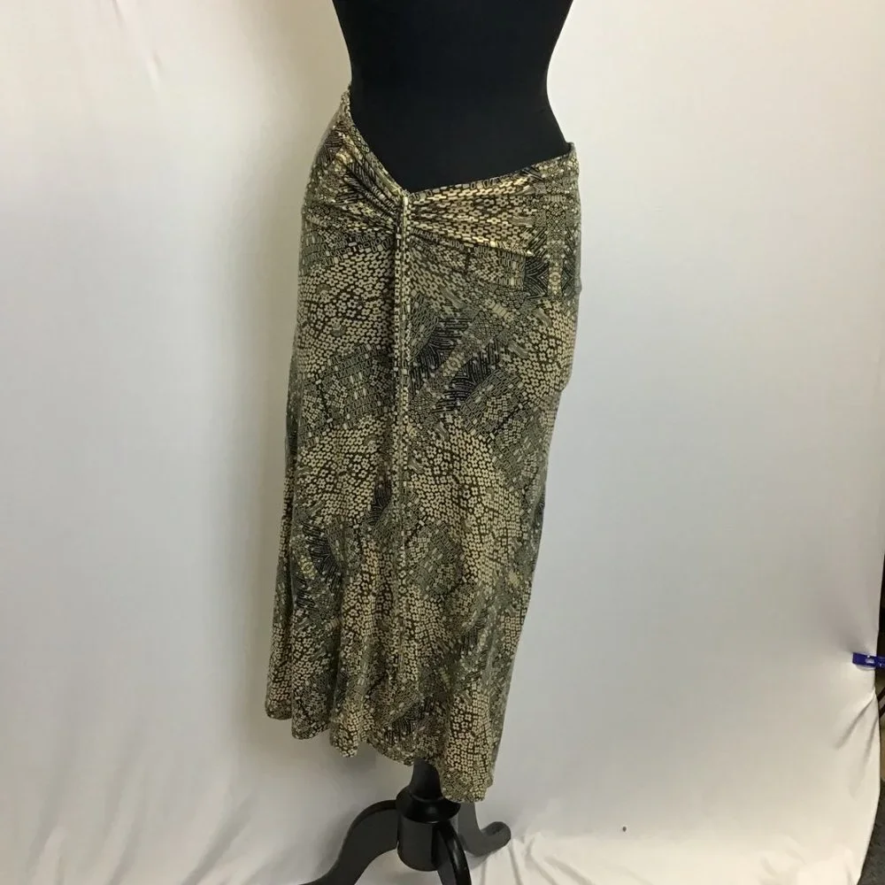 Patagonia- "Kamala", Convertible Dress/Skirt - Picture 3 of 6